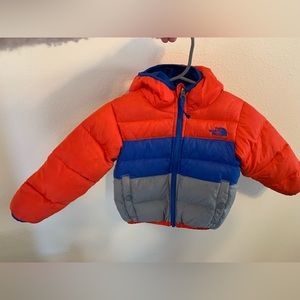The North Face 2T toddler Moondoggy reversible jacket.